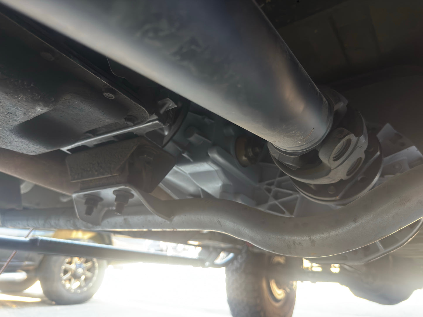 4x4 econonline transmission crossmember 1996-2008