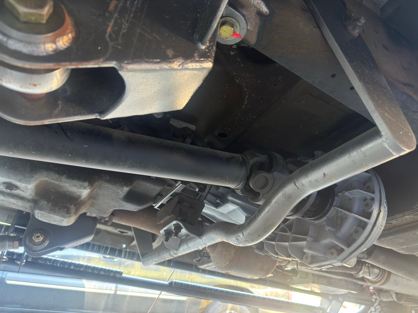 4x4 econonline transmission crossmember 1996-2008