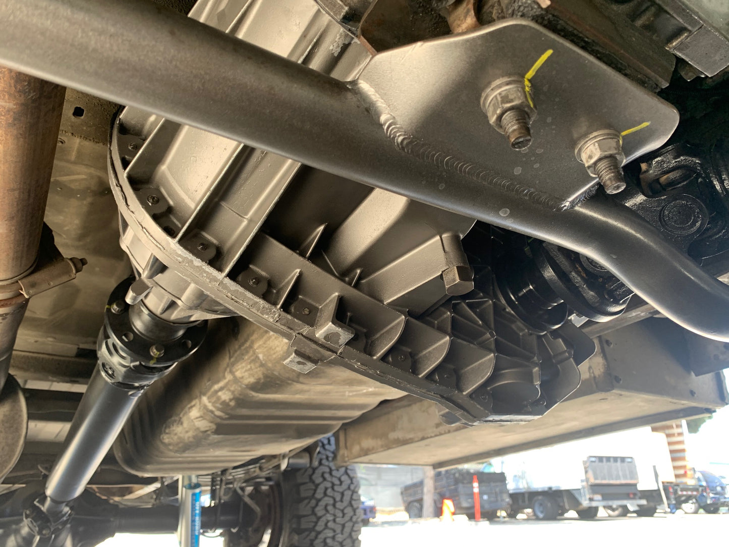4x4 econonline transmission crossmember 1996-2008