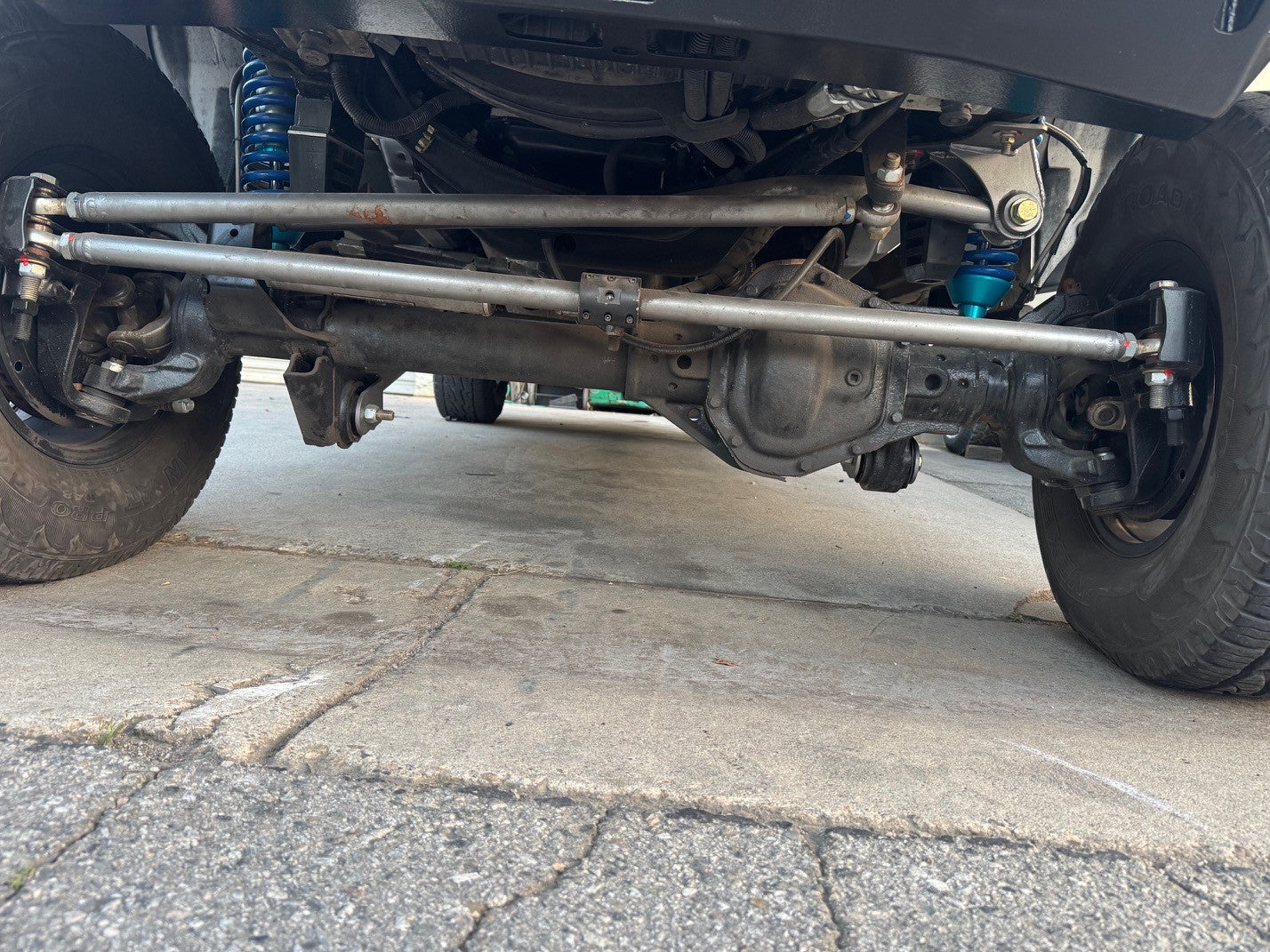 Track Bar Bracket for high steer applications