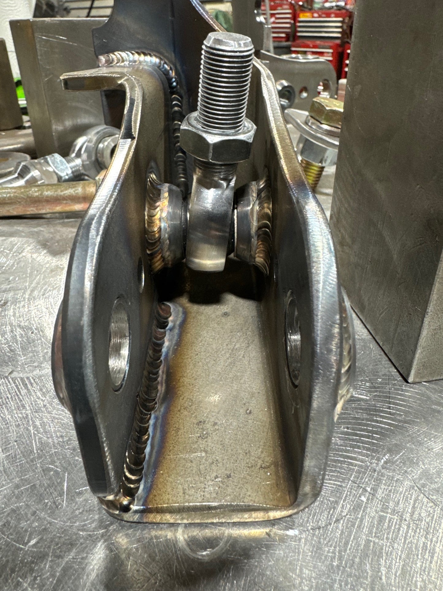 ford econoline track bar bracket axle side with ram assit